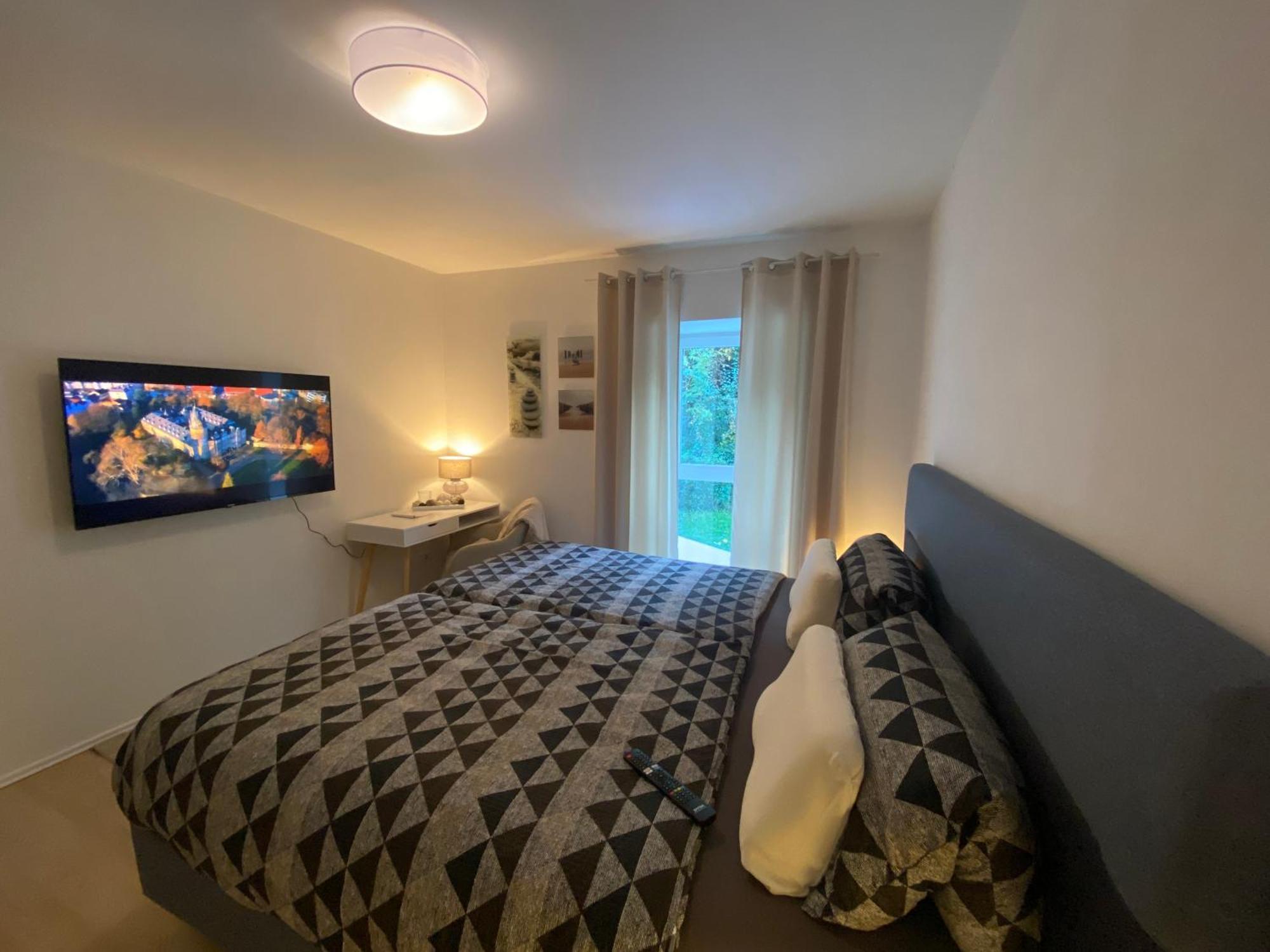 Sleep Well Apartments Detmold - Tempur Beds- Neu - Top Lage - Free Parking - Wifi 외부 사진